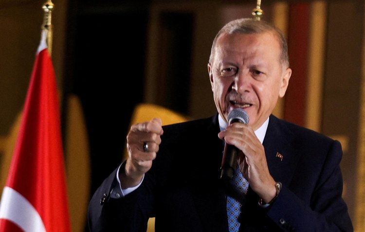 الرئيس التركي رجب طيب أردوغان يؤكد على عدم التوقف في ضرب من يستهدفون تركيا