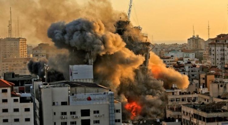 المقاتلات الإسرائيلية تكثف قصفها على محيط قطاع غزة