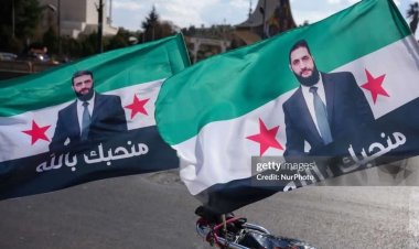 الأمن العام يصادر "أعلام الشرع"ويحذر الباعة