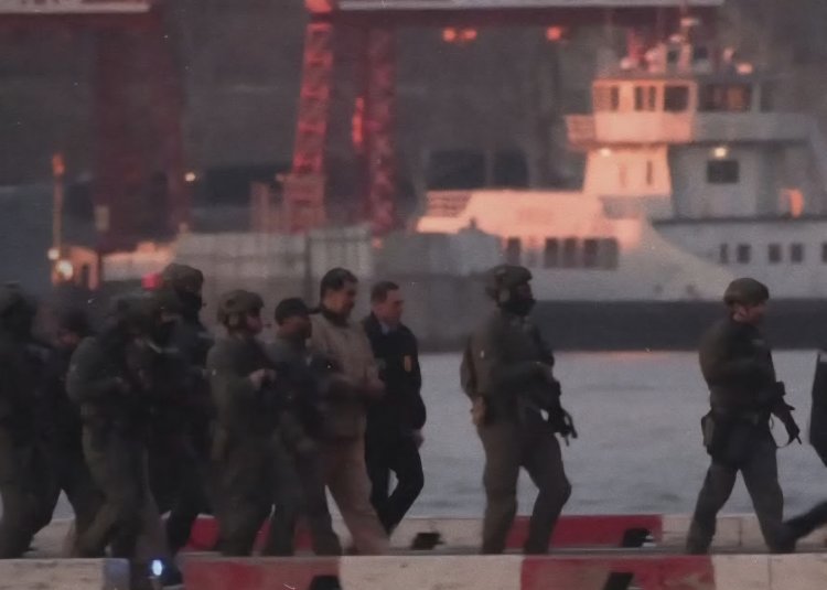 عاجل | وصول مادورو من مقر احتجازه إلى محكمة في نيويورك للمثول أمام القضاء بتهم تهريب مخدرات