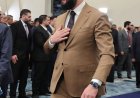 الرئيس الشرع: أقررنا زيادة في الرواتب والأجور العامة لكل الموظفين بنسبة 50 بالمئة، وهناك زيادات نوعية للأطباء والمهندسين وبعض المؤسسات الاختصاصية كالتفتيش وغيرها.