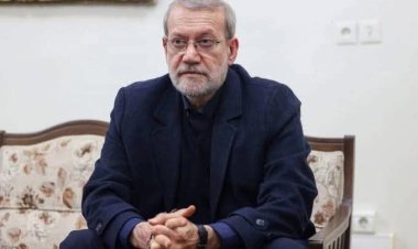 عاجل : وزارة الدفاع الإيرانية تعلن اغتيال علي لاريجاني   بعد أن أعلنت  وكالة مهر الإيرانية عن نشر رسالة من لاريجاني اليوم