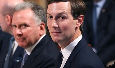 أفادت شبكة سي إن إن نقلًا عن مصادر بأن ممثلين إيرانيين أبلغوا إدارة ترامب رفضهم استئناف المفاوضات مع المبعوث ستيف ويتكوف وجاريد كوشنر، مفضلين التواصل مع نائب الرئيس جيه دي فانس، معتبرين أن أي نقاشات مع ويتكوف وكوشنر لن تكون مثمرة بسبب انعدام الثقة بعد انهيار المفاوضات وبدء العمليات العسكرية.