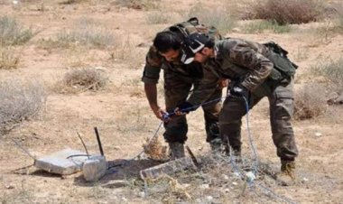 شهداء وجرحى بانفجار مخلفات حربية أثناء مهمة للجيش السوري في ريف إدلب