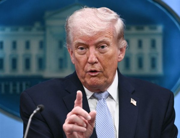 ترمب: نرفض استخدام السلاح النووي ولن نلجأ إليه ضد إيران