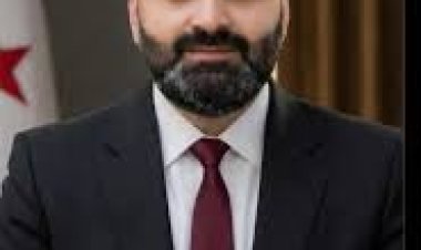 مرسوم رئاسي بتعيين خالد فواز زعرور وزيرًا للإعلام