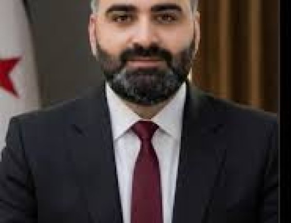 مرسوم رئاسي بتعيين خالد فواز زعرور وزيرًا للإعلام