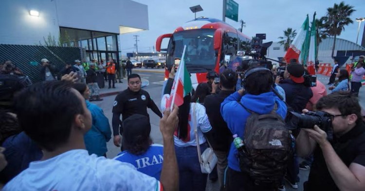 صدمة للجماهير.. حجب حصة إيران من تذاكر المونديال قبل أيام من البطولة