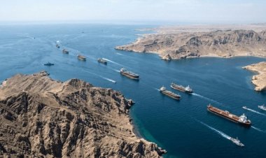 إيران: فتح مضيق هرمز مشروط بالتزام واشنطن بتعهداتها