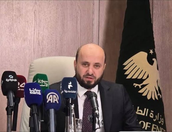 وزير الطاقة السوري: التعرفة الحالية للكهرباء مرهقة جداً للشركة ونحتاج زيادة تخصيص القطع الأجنبي