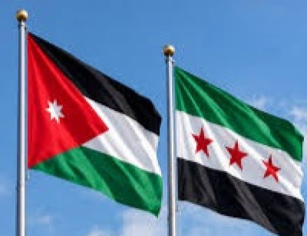 الخارجية السورية تستدعي السفير الأردني وتسلمه مذكرة احتجاج عقب قصف درعا